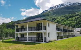 Loen Apartments
