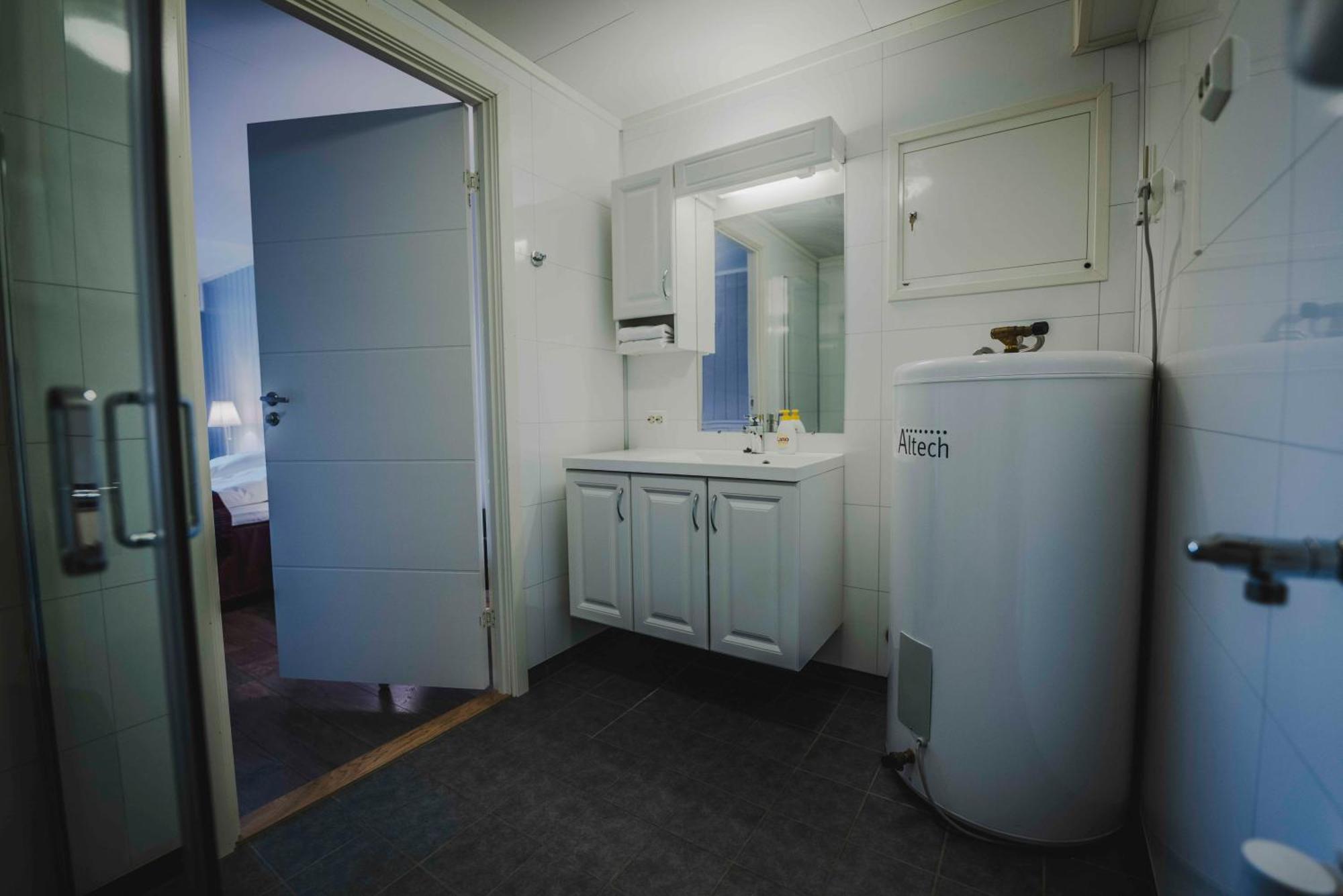 Loen Apartments Extérieur photo