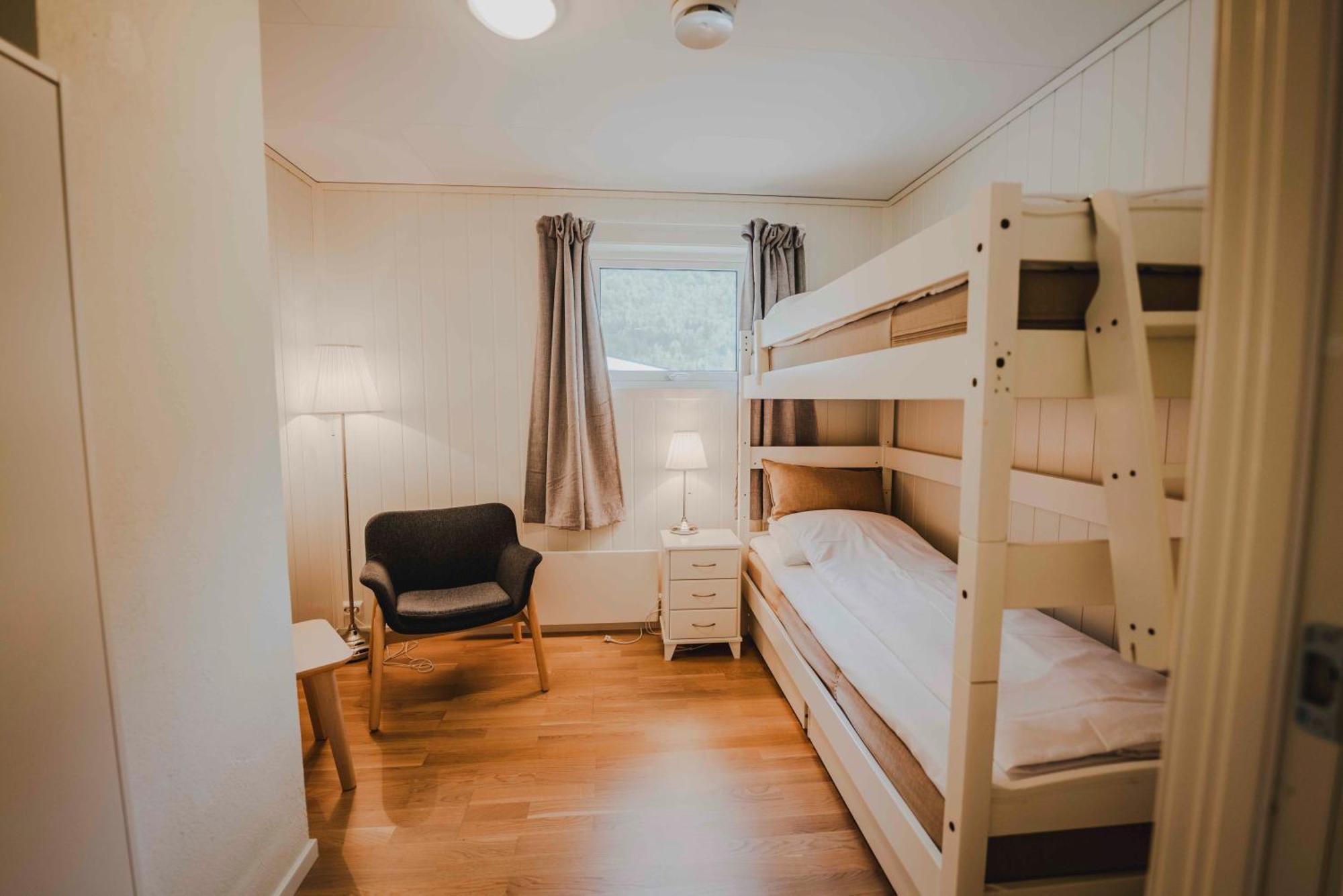 Loen Apartments Extérieur photo